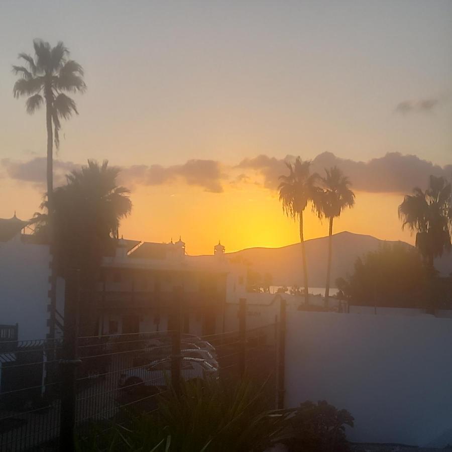 Beautiful Spacious 1-Bed Apartment With Aircon Puerto del Carmen  Exterior photo